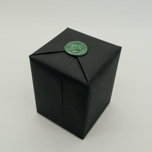 Seasonal Gift Wrapping | The Perfect Finishing Touch for your Gifts